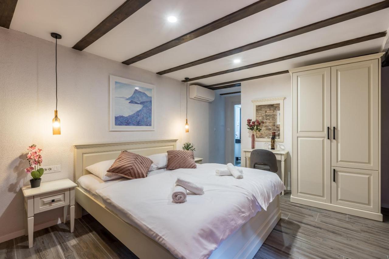Old Town B&B Rooms Matusko Split Eksteriør billede
