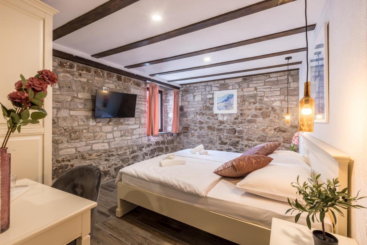 Old Town B&B Rooms Matusko Split Eksteriør billede