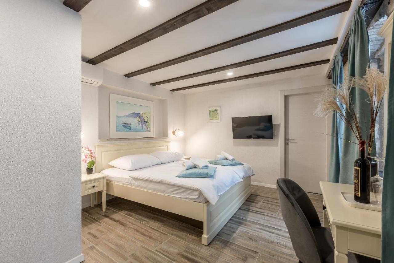 Old Town B&B Rooms Matusko Split Eksteriør billede